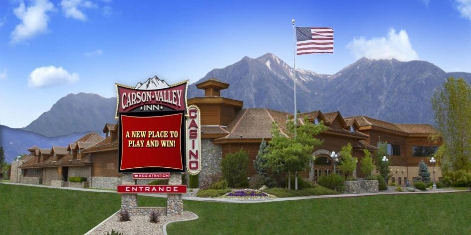 Carson Valley Motor Lodge And Suites Minden Exterior photo